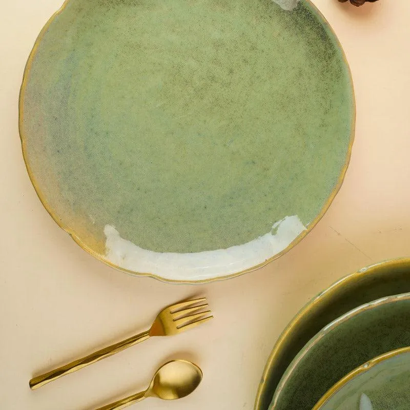 Lyra Dinner Plate media 1