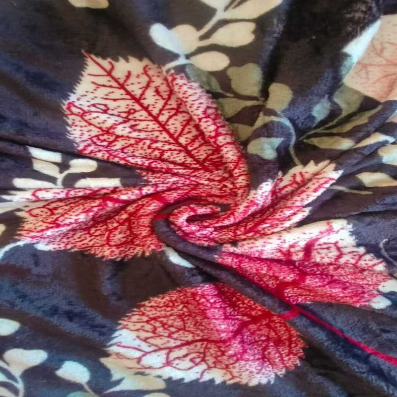 Petalyn Floral Woolen Blanket (Multicolor) - 210 GSM media 5