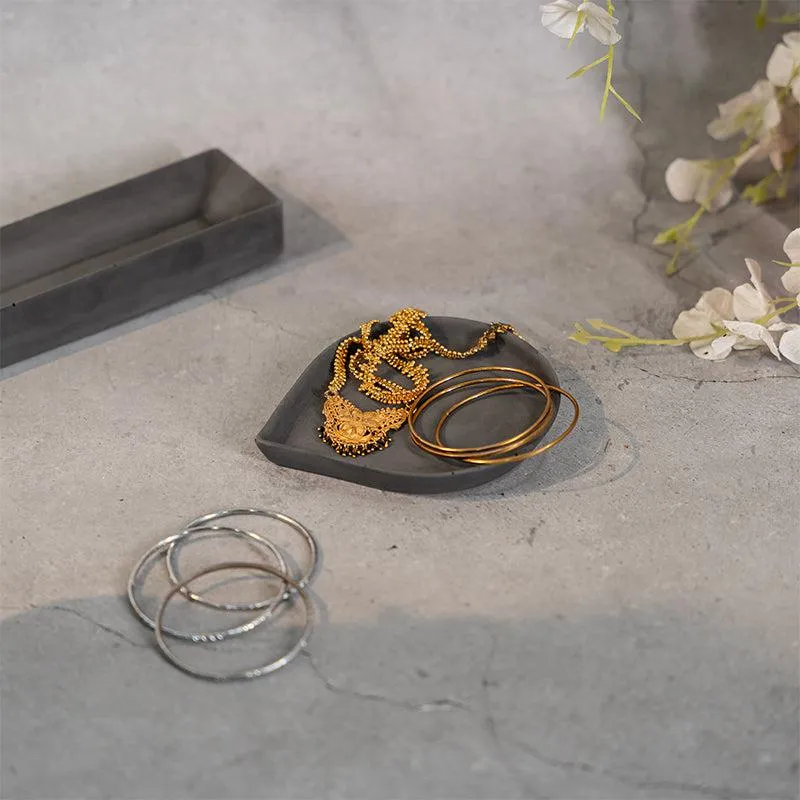 Darsho Trinket Tray media 1