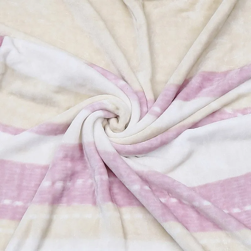 Monte Carlo Lavender Dreams Blanket - 500 GSM media 7