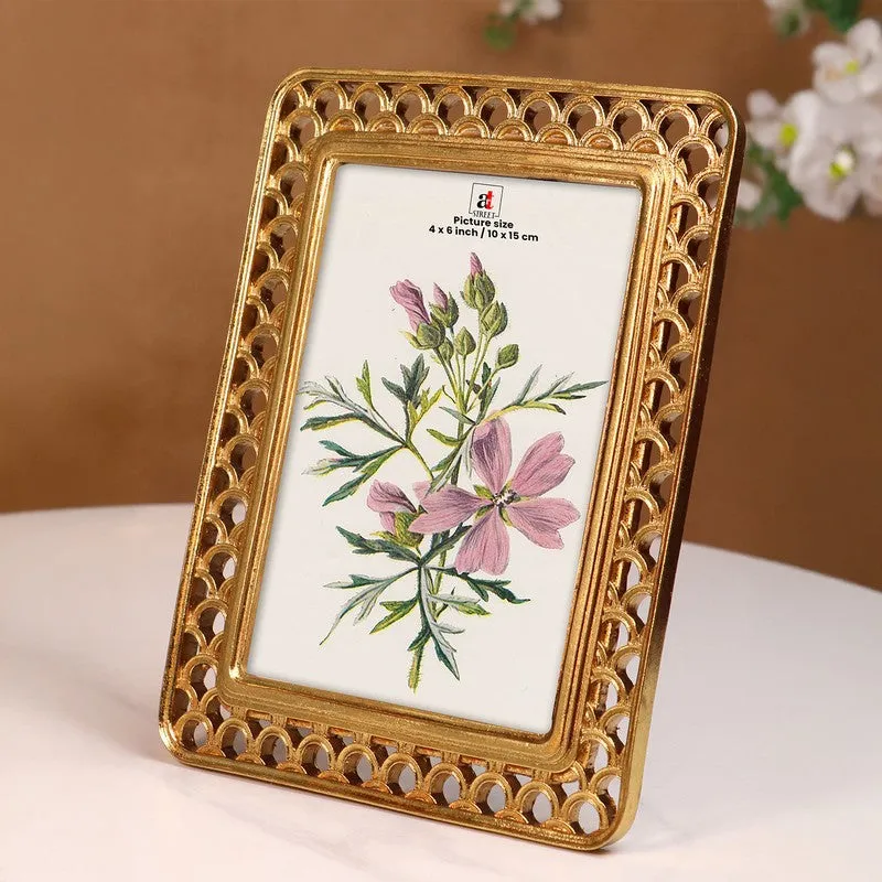 Gilt Box Resin Photo Frame media 3