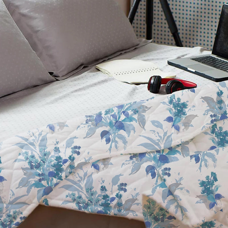 Lazuli Floral Cotton Comforter - 180 GSM media 6