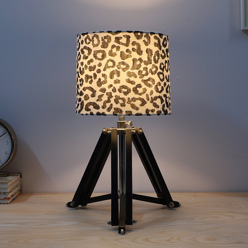 Leopard Hide Printed Tripod Mango Wood Table Lamp - Black,White