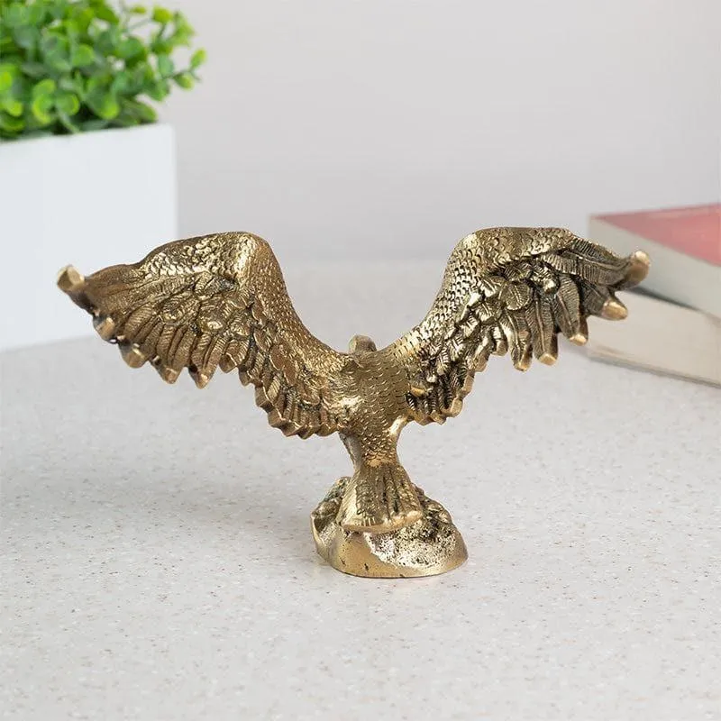 Master Eagle Showpiece media 3