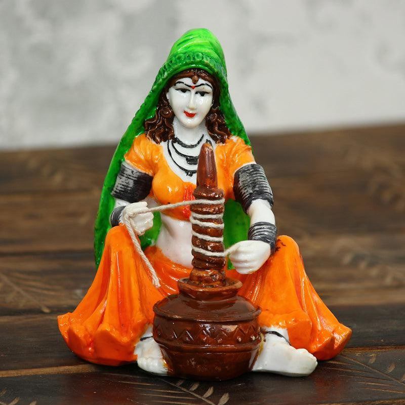 Rajasthani Naari Chore Showpiece media 3