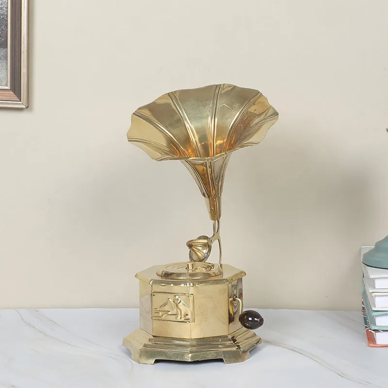 Vintage Music Gramophone Brasss Showpiece media 3