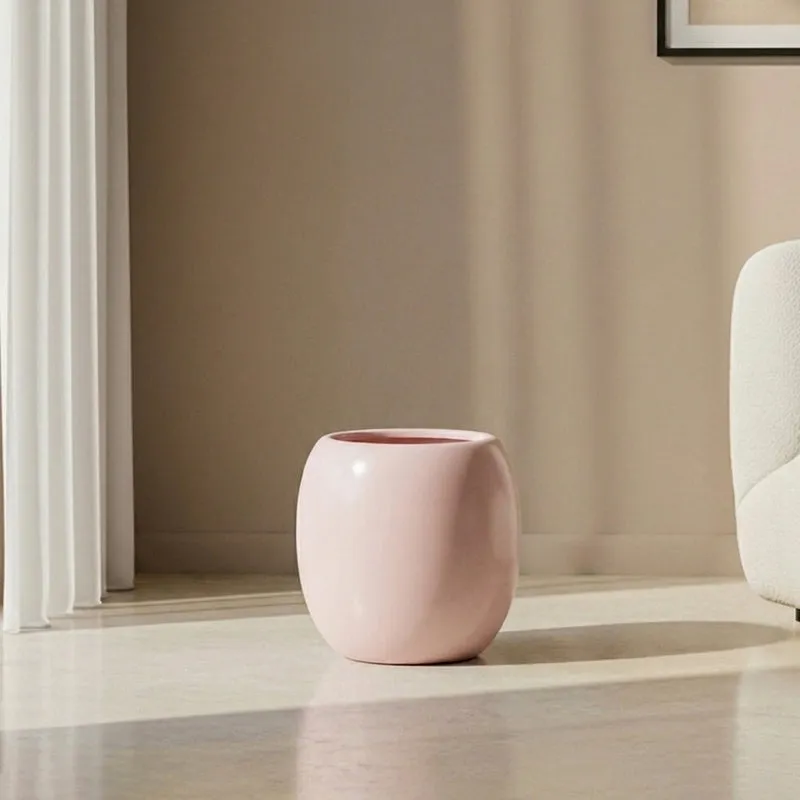 Kyari City Globe Fiberglass Planter media 2
