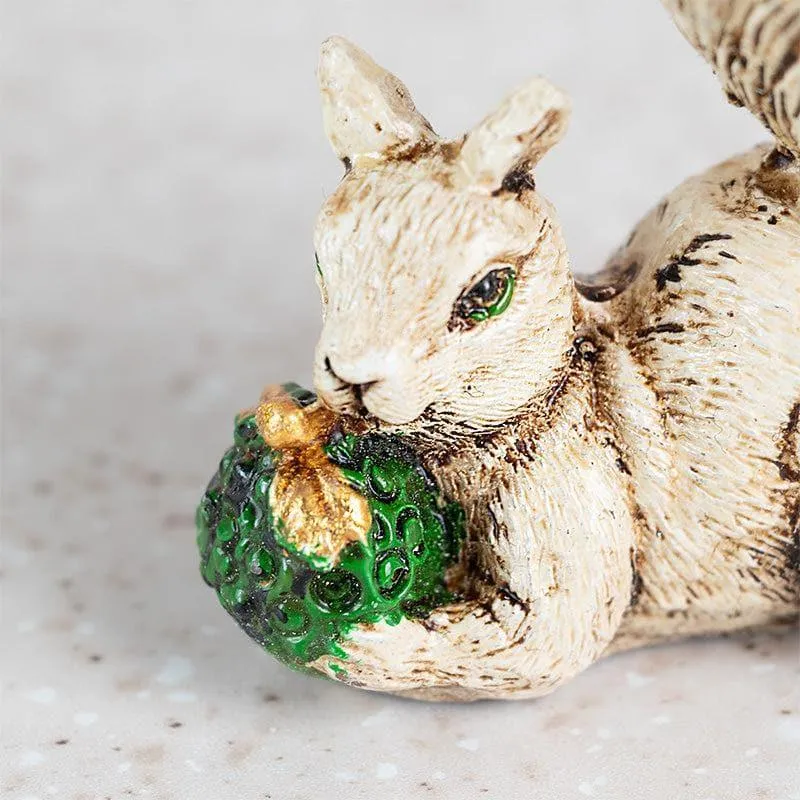 Squirrel Nibble Showpiece - Set Of Two media 7