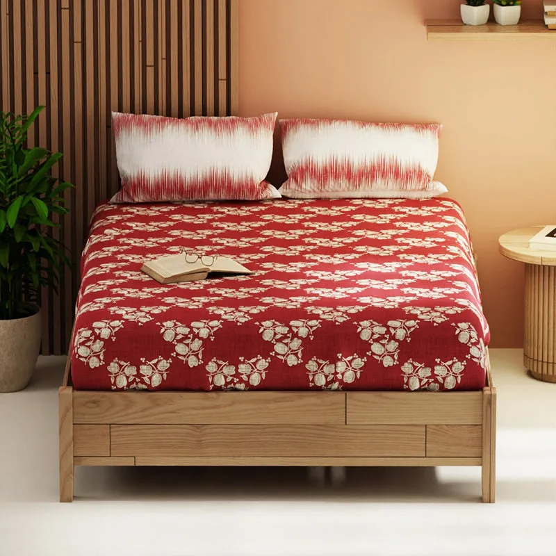 Quincy Floral Microfiber Bedsheet (Red) - 120 GSM media 3
