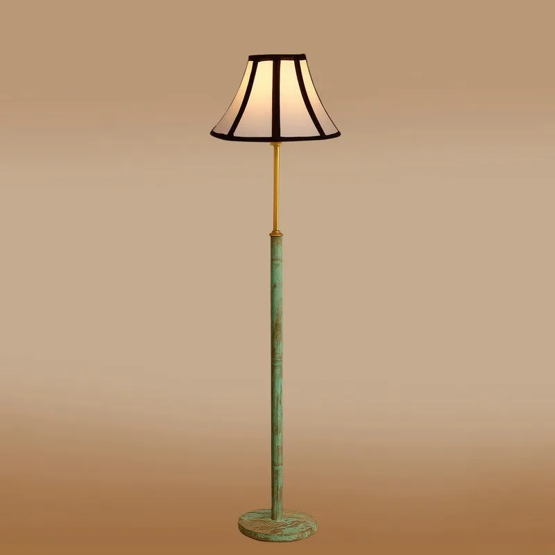 Meadow Bloom Floor Lamp media 6