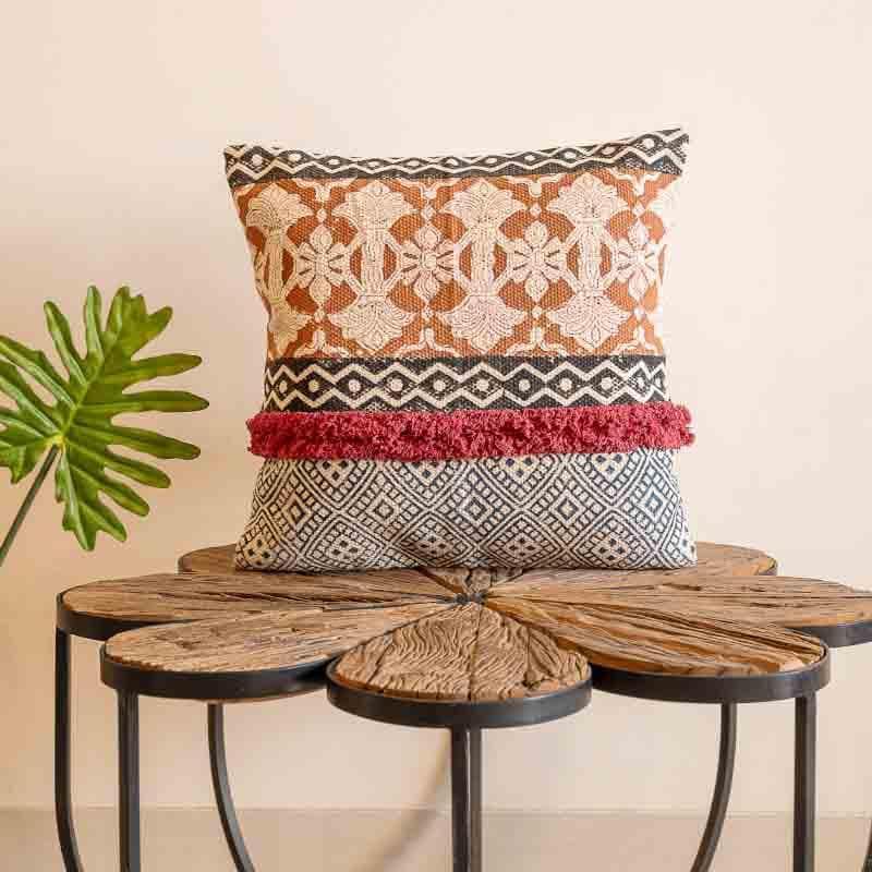 Wayfarer Chic Cotton Cushion Cover media 2
