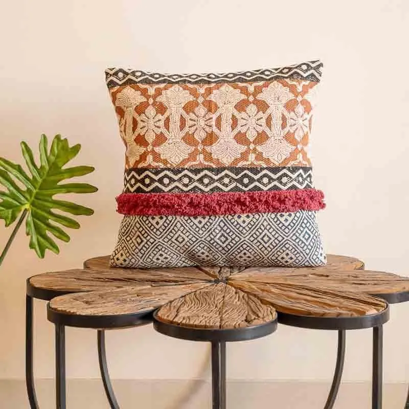 Wayfarer Chic Cotton Cushion Cover media 2