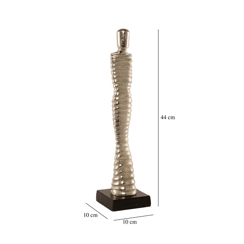 Lady Lara Showpiece - Silver media 5