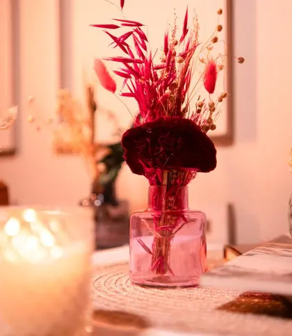 Glass · Dried Flowers & Leaves