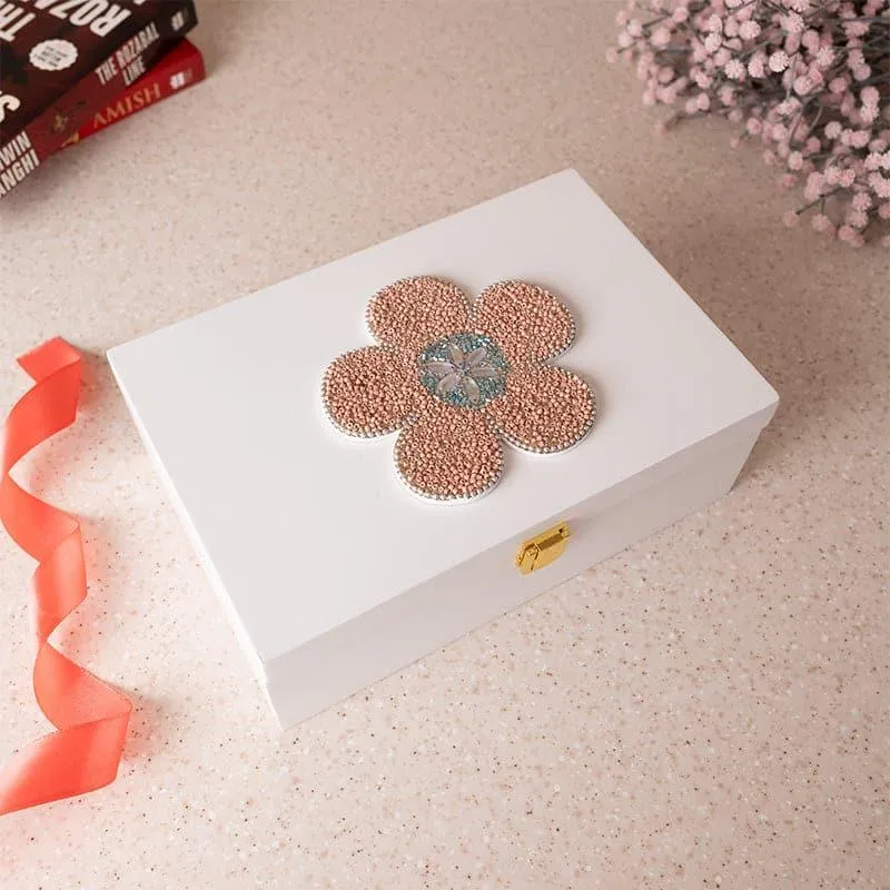 Daisy Dazzle Organiser - Bloom Collection media 1