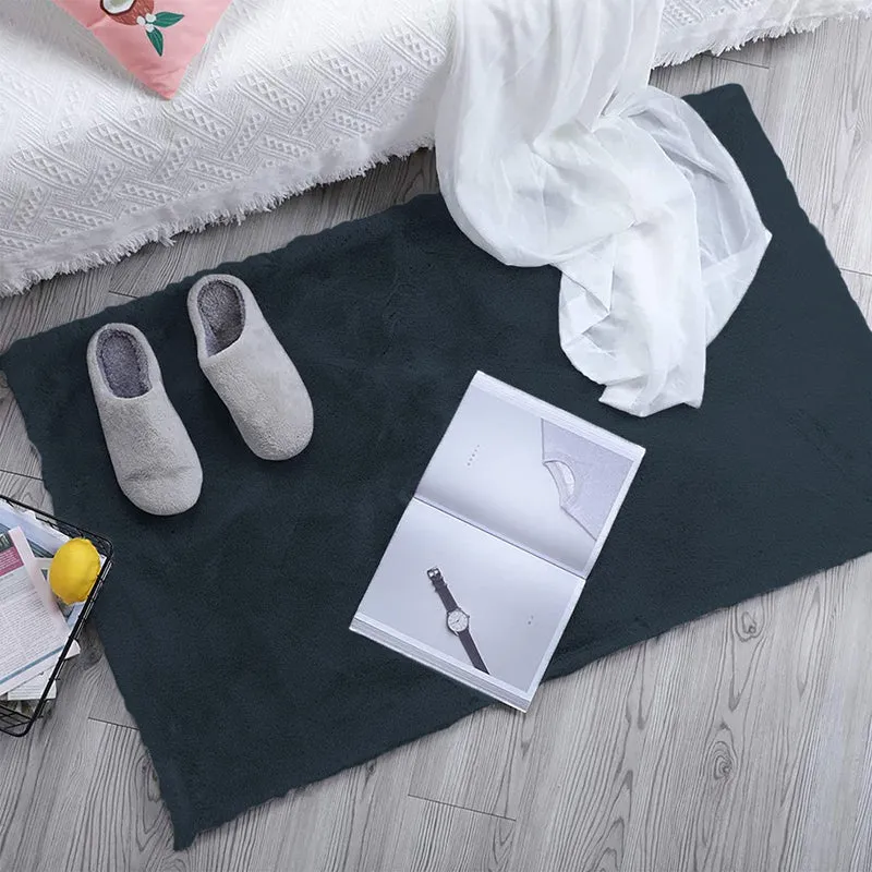 Ruffle Luxe Bath Mat - Charcoal media 1