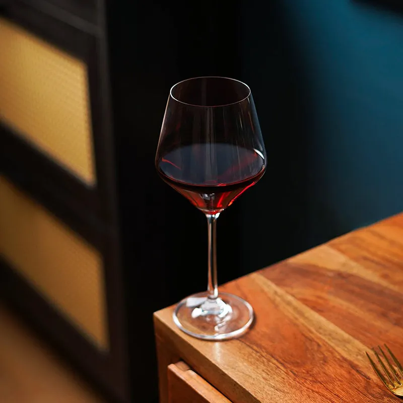 Vintage Vino Red Wine Glass (450 mL) - Set Of Four media 5