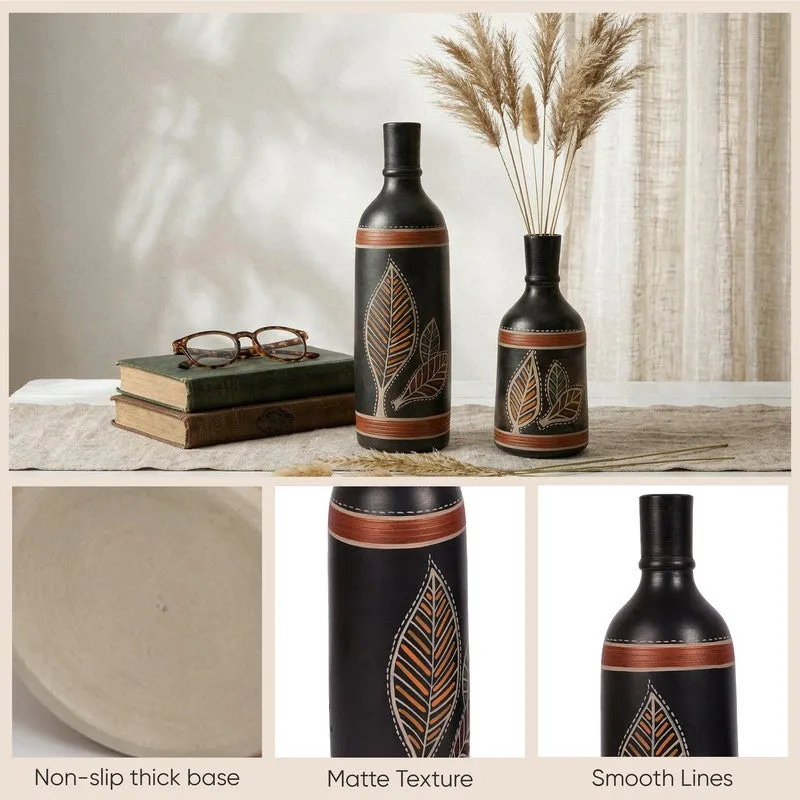 Rufaro Tribal Terracotta Vase - Set Of Two media 7