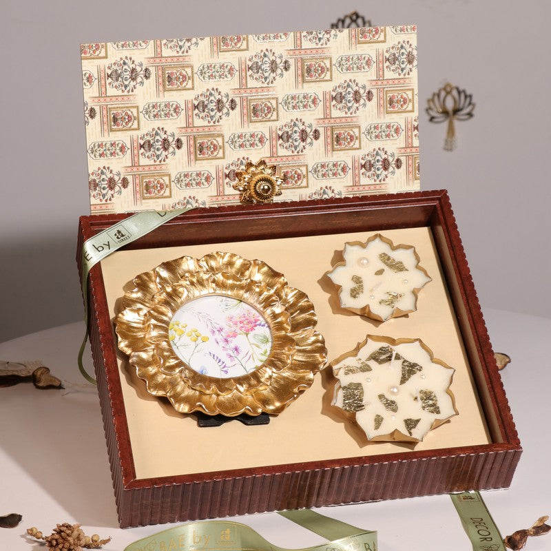 Round Radiance Diwali Hamper - Three Piece Set