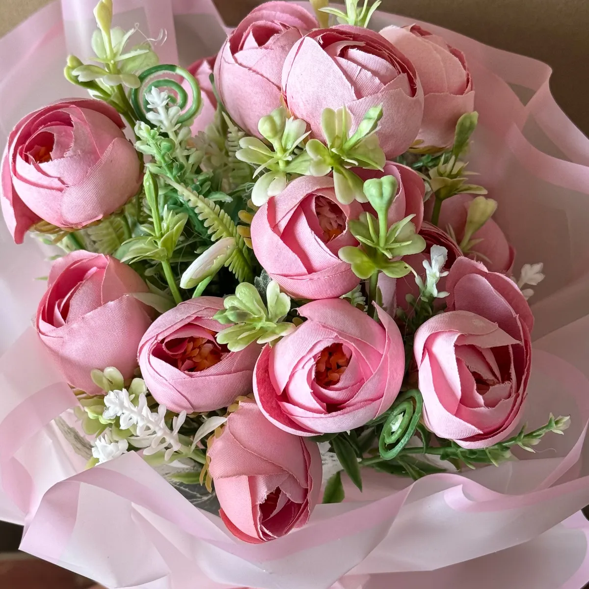 EverBloom Rose Bouquet media 6