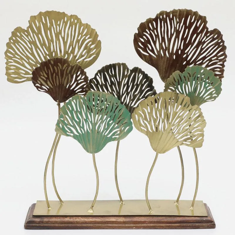 Yurida Floral Showpiece media 3