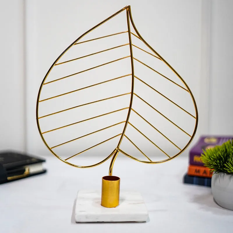Leaf Lines Handmade Candle Holder media 1