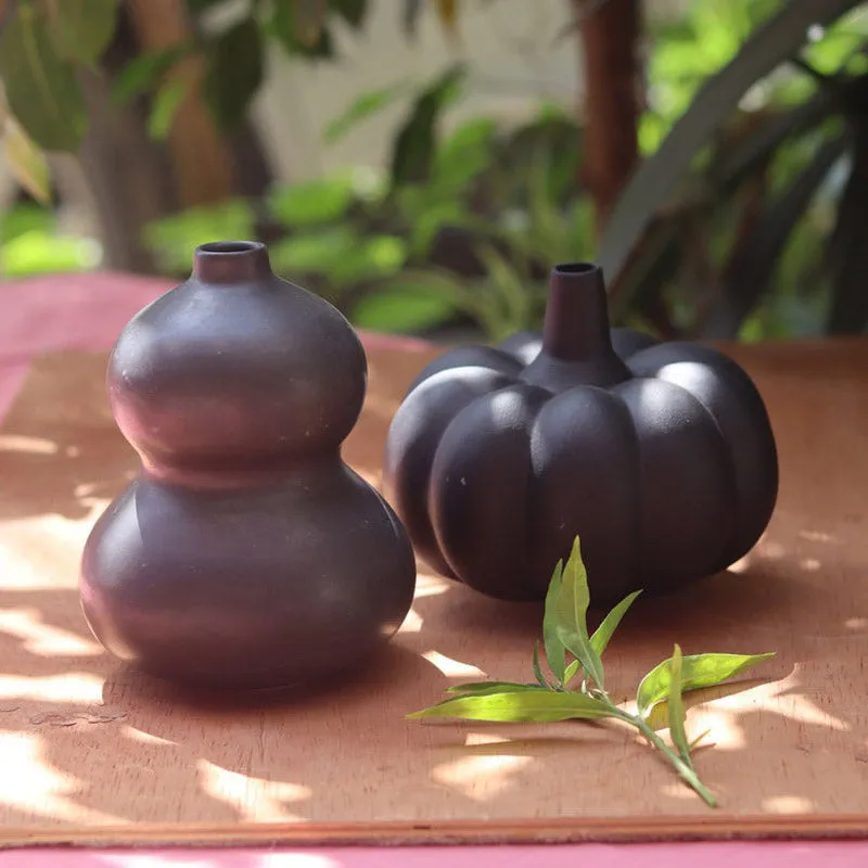 Pluma Ceramic Vase - Two Piece Set media 1