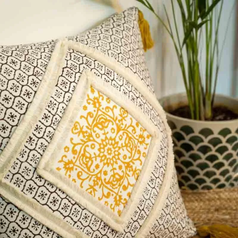 Triple Treat Cushion Cover media 3