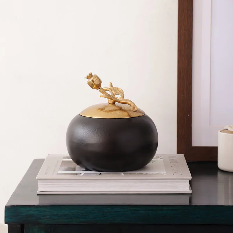 Pomegranate Nest Storage Container (500 mL) - Black & Gold media 1