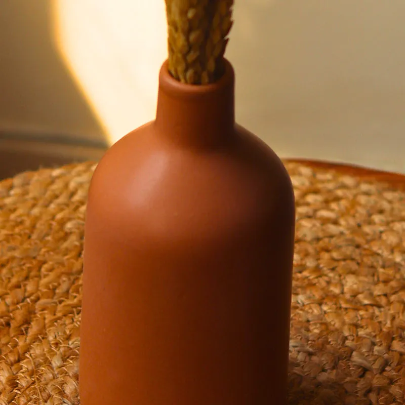 Vincenzo Ceramic Vase media 3