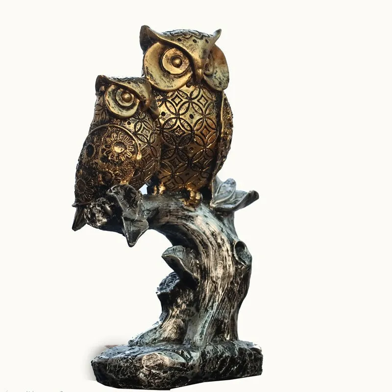 Hoot Fam Showpiece media 5