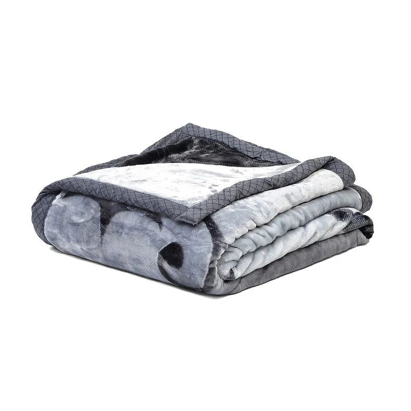 Monte Carlo Cloudscape Serenity Blanket - 800 GSM media 5