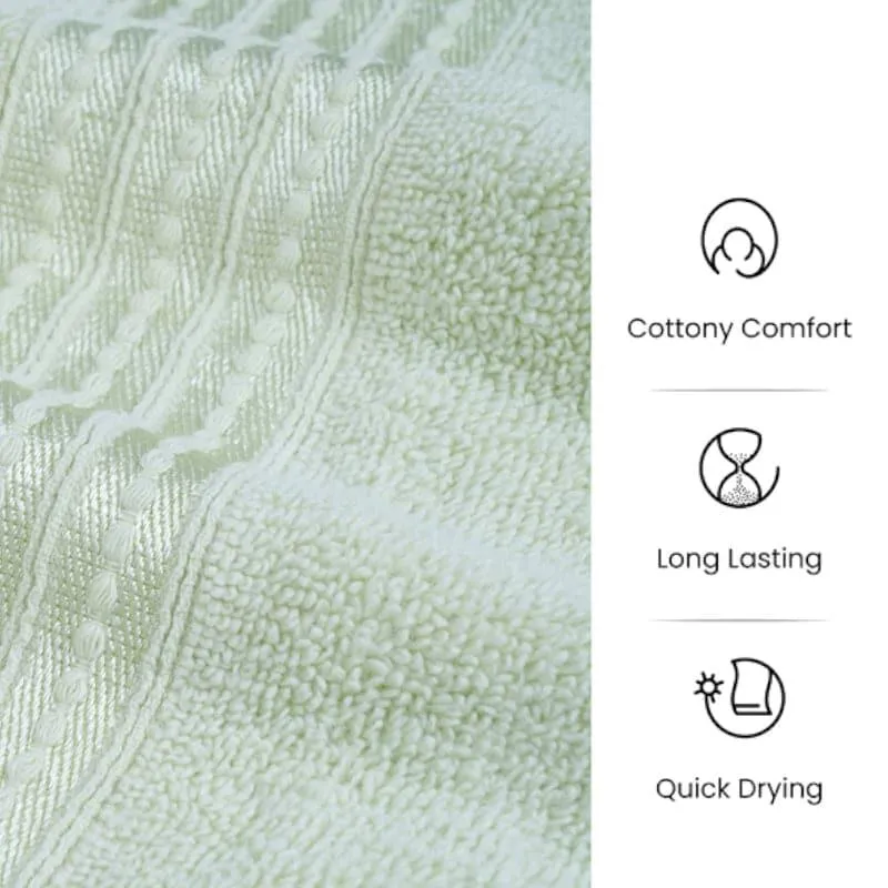 Micro Cotton LuxeDry Soothe Bath Towel - Light Green media 5