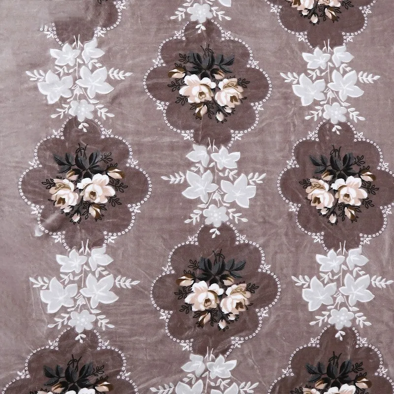 Monte Carlo Floral Dreamscape Blanket - 500 GSM media 6