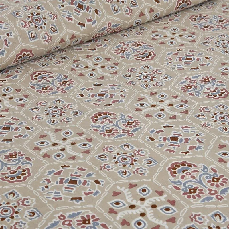 Avsara Floral Cotton Bedsheet (Maroon,Beige) - 160 TC media 4