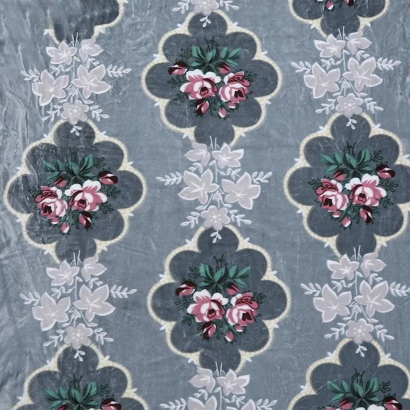 Monte Carlo Velvet Bloom Blanket - 500 GSM media 6