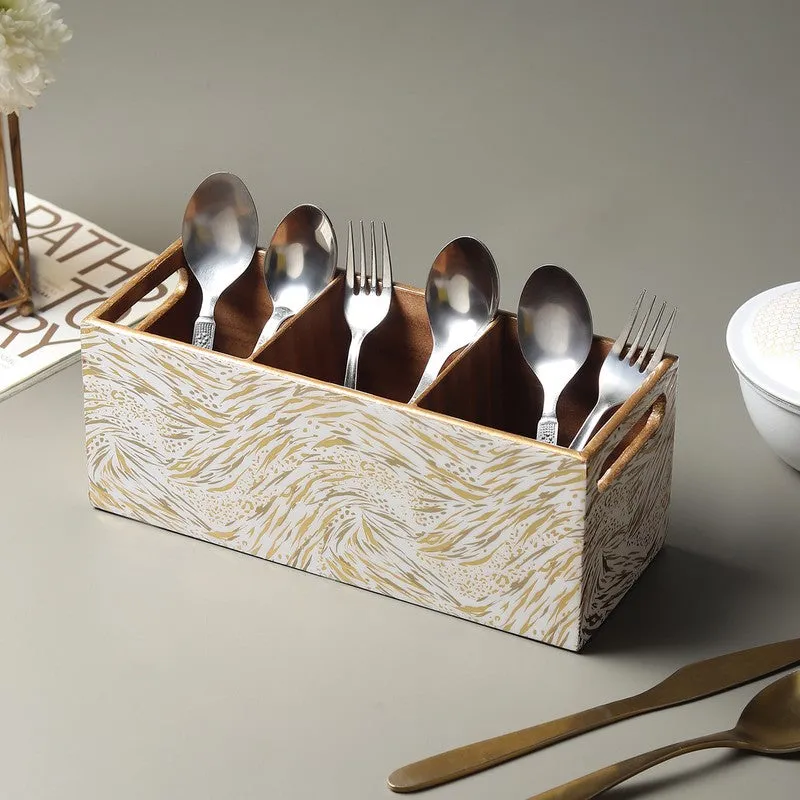 Saryna Wooden Cutlery Holder media 1