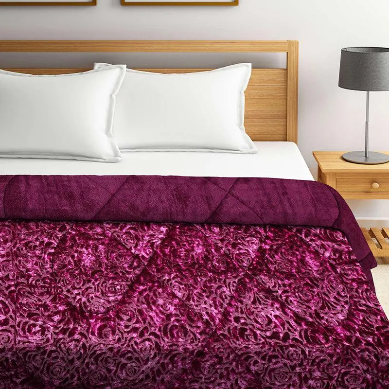 Ranjani Polyester Double Comforter - 950 GSM media 3