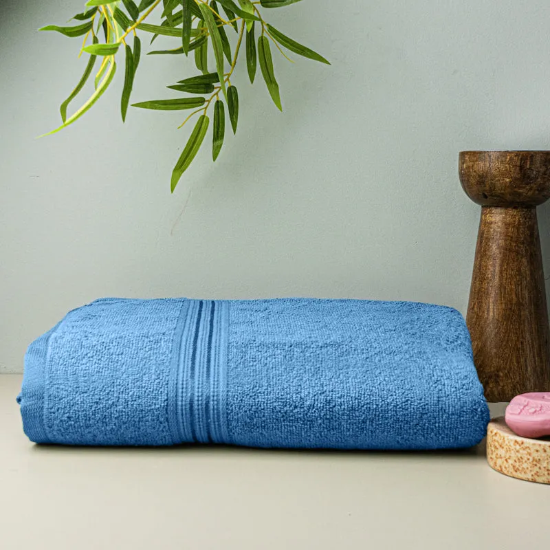 Micro Cotton LuxeDry Solid Bath Towel - Blue media 3