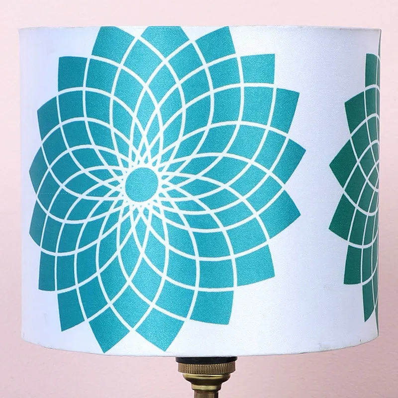 Akari Loop Printed Iron Table Lamp - Green,Black,White media 3