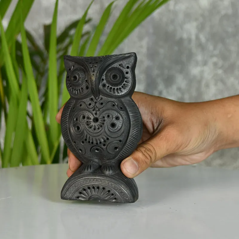 Mitti Hoot Terracotta Showpiece media 6