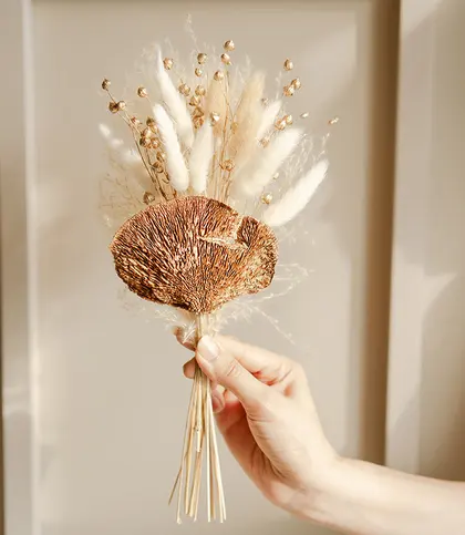 Dried Flowers & Leaves