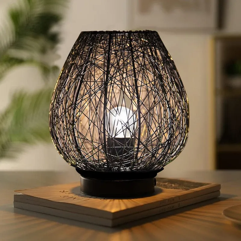 FormFusion Metal Table Lamp media 1
