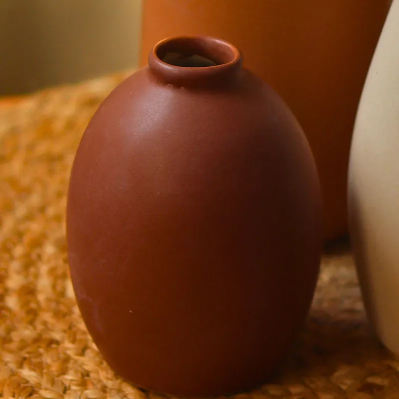 Violante Ceramic Vase media 3