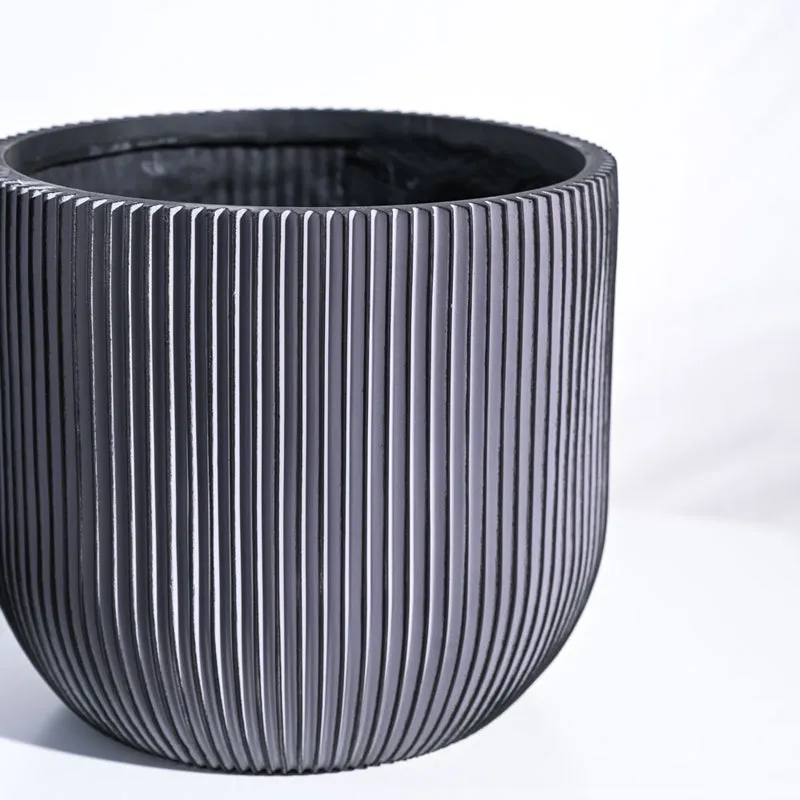 UGAOO Planter Ball Groove - Black media 4