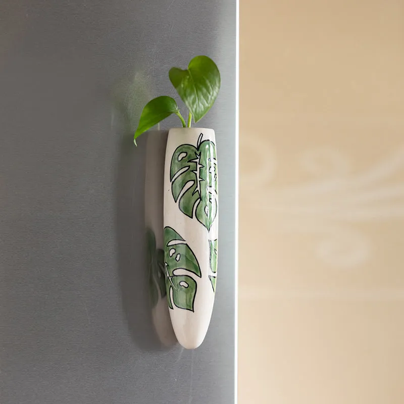 Monstera Lush Magnetic Fridge Planter media 1