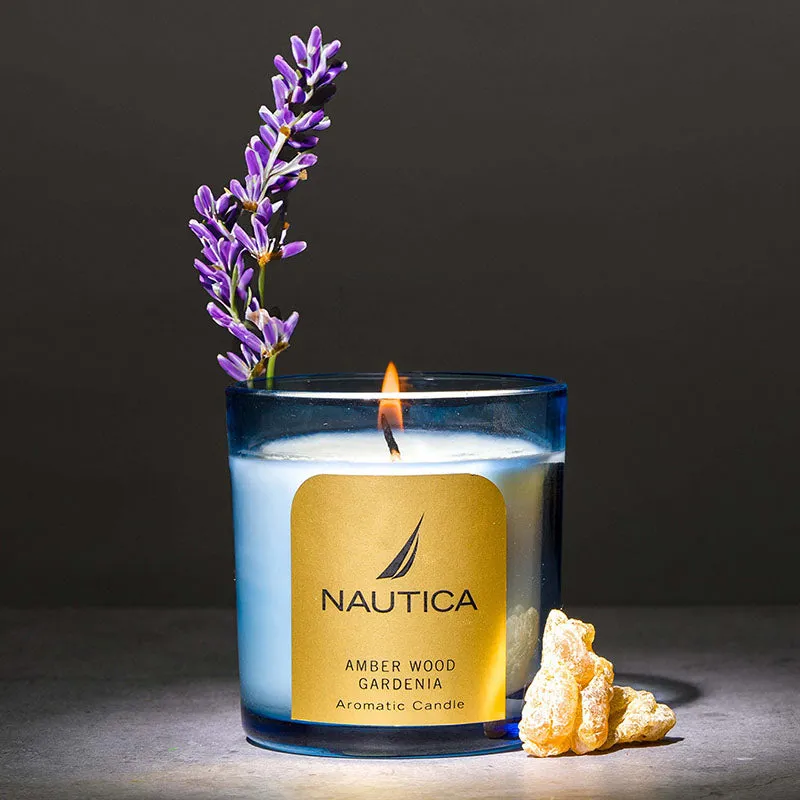 Nautica Mystic Dawn Scented Jar Candle - Amber Wood & Gardenia media 5