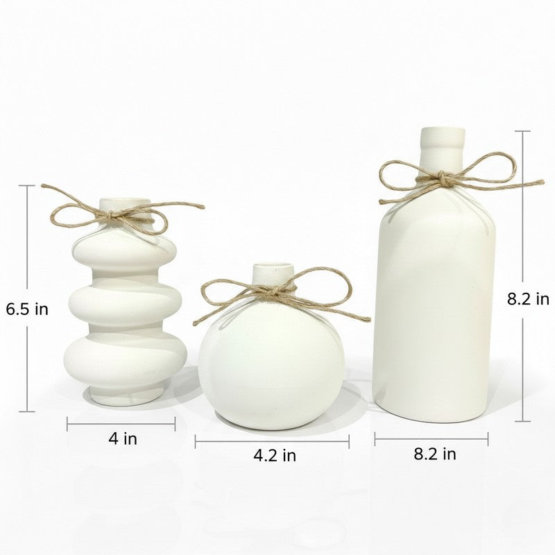 Pebbla Minimal Rounded Ceramic Vase (Ivory) - Set Of Three media 9