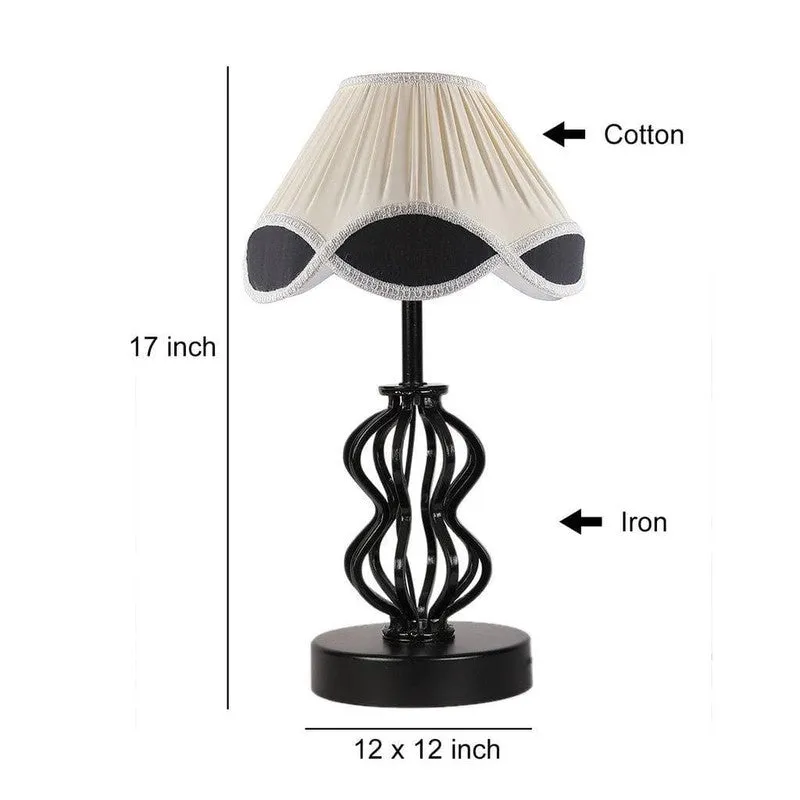Vintage Iggly Wiggly Fabric Table Lamp - White,Black media 7
