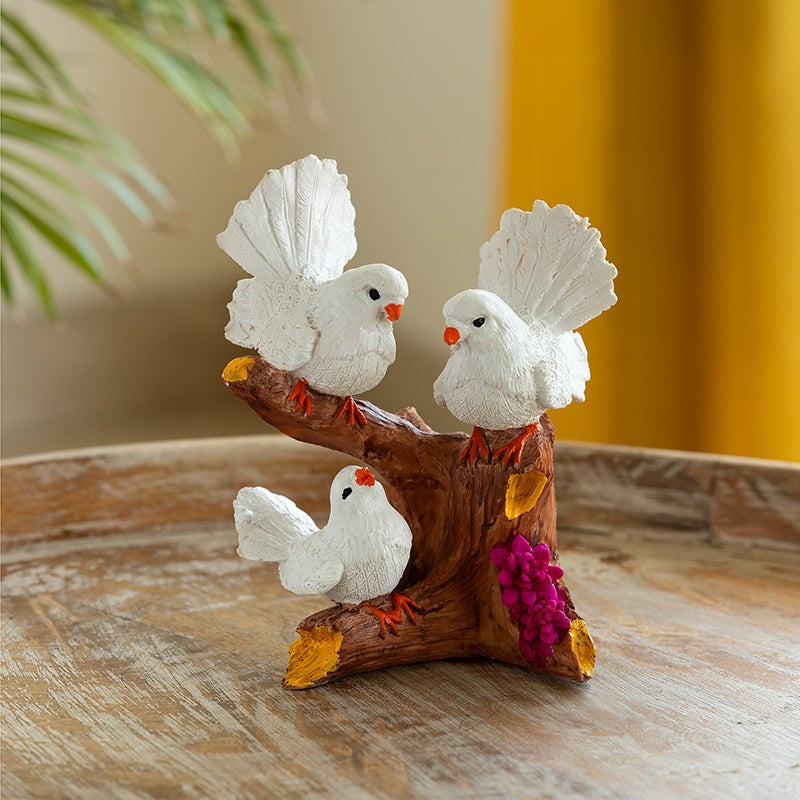 Turtle Dove Fam Resin Showpiece